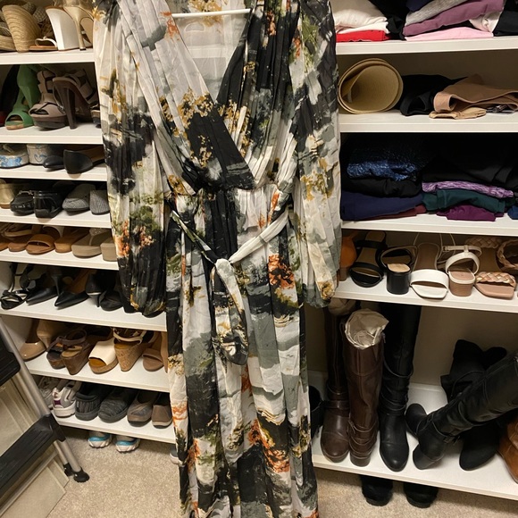 Long sleeve maxi dress - Picture 5 of 5